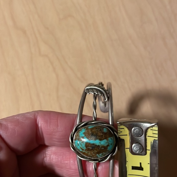 Native American Large Bisbee Turquoise Sterling Cuff Bracelet - Picture 7 of 9